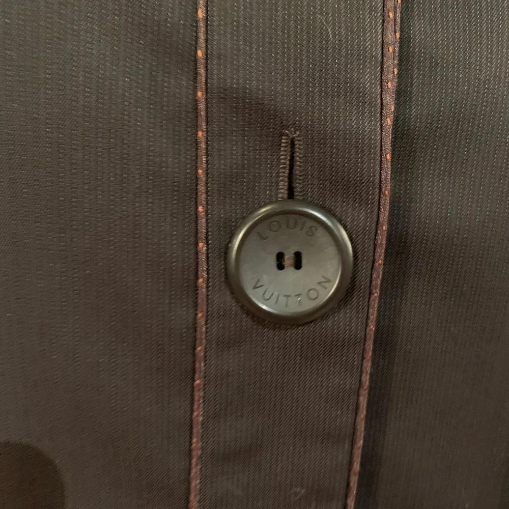 Designer Louis Vuitton brown blazer orange lining - Picture 5 of 7